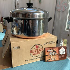 Vintage USA Revere Ware 6 Quart Dutch Oven No. 1585 New Old Stock Roster & Lid